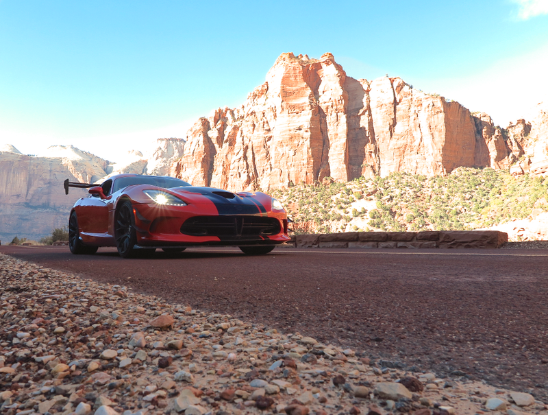 Illustration for article titled Detroit to Vegas (and back) in a 2016 Viper ACR